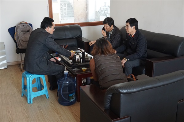 歡迎韓國(guó)客戶來(lái)我公司實(shí)地考察