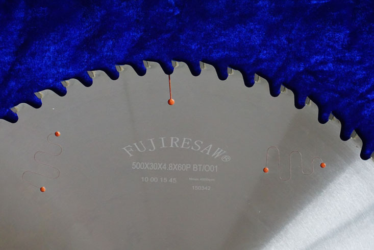 與其他湖北切鋁鋸片廠家相比，客戶更愿意選擇豐金銳