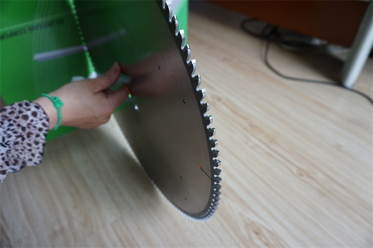 噪音影響身心健康？豐金銳消音鋁合金鋸片您值得擁有！