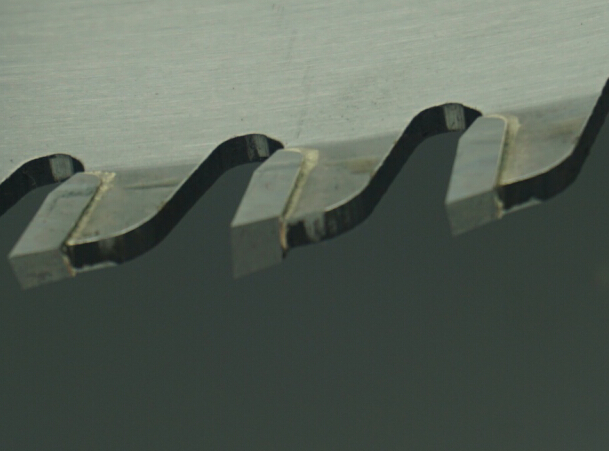 讓你放心選購的超薄角碼鋸片，這些客戶都在用！